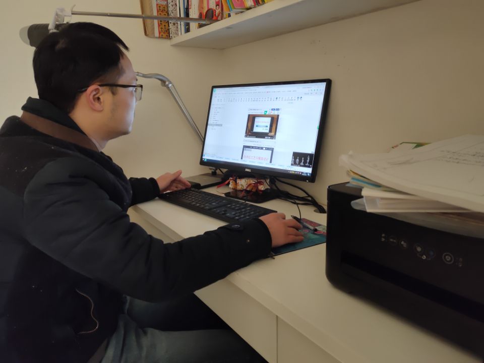 模具系积极开展线上教学活动，保障教学正常运行