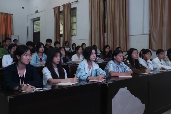 学院青年宣讲团开展2025年第一次培训
