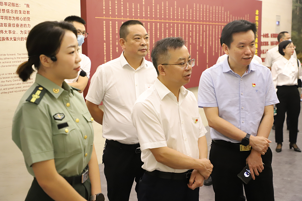创新学习形式！衡阳技师学院党委理论学习中心组把“课堂”搬到红色教育基地